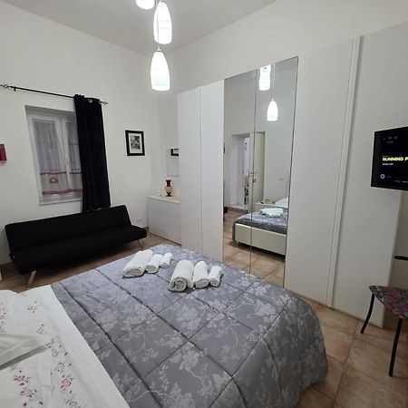 Apartamento Domus Ciccio Pompeii - Relax & Free Parking Scafati Exterior foto